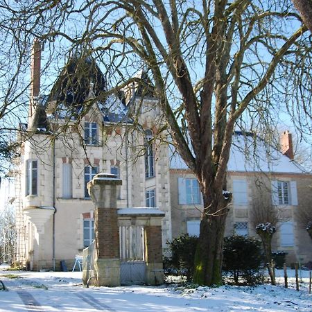 Chambres D'Hotes Montbron Luchapt Bagian luar foto