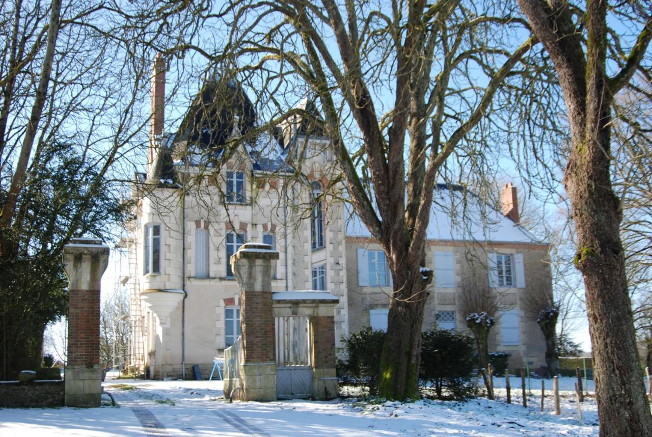 Chambres D'Hotes Montbron Luchapt Bagian luar foto