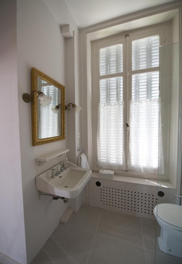 Chambres D'Hotes Montbron Luchapt Bagian luar foto